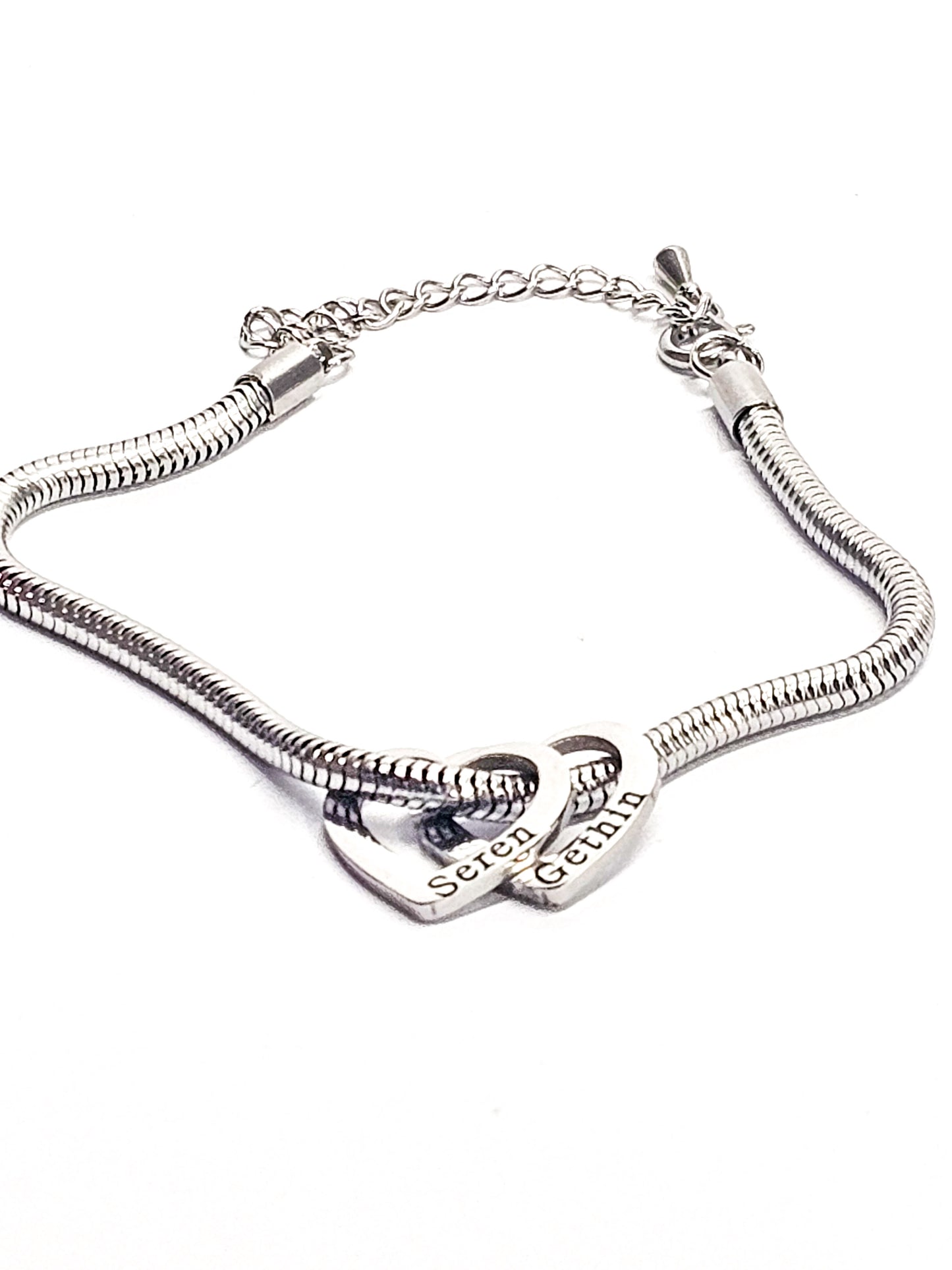 Personalised Engraved Heart Bracelet – Choose 1–5 Stainless Steel Name Hearts